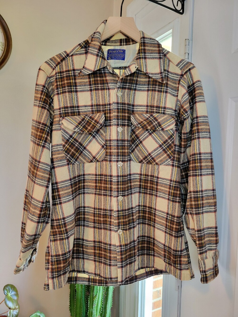 VTG 1970s Pendleton Brown Plaid Pure Virgin Wool Button Down Shirt, Size Mens M